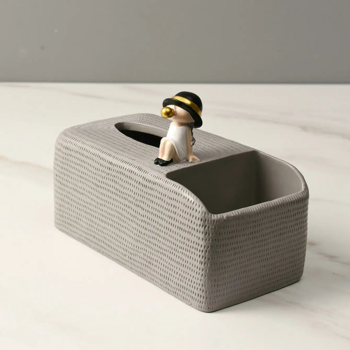 Facial Tissue Holders