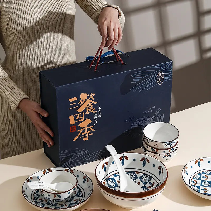 Luxury Elegant dinnerware Gift Box Ceramic Set