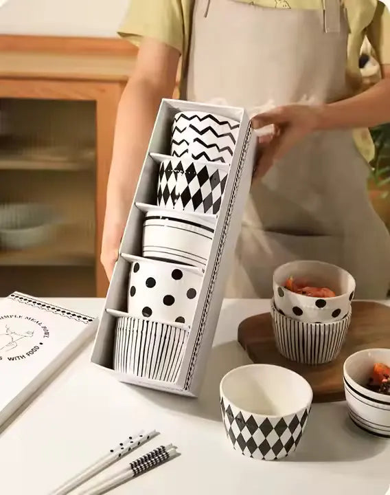 Luxury High Quality 5 Bowls Porcelain Set for Gift 5 inch