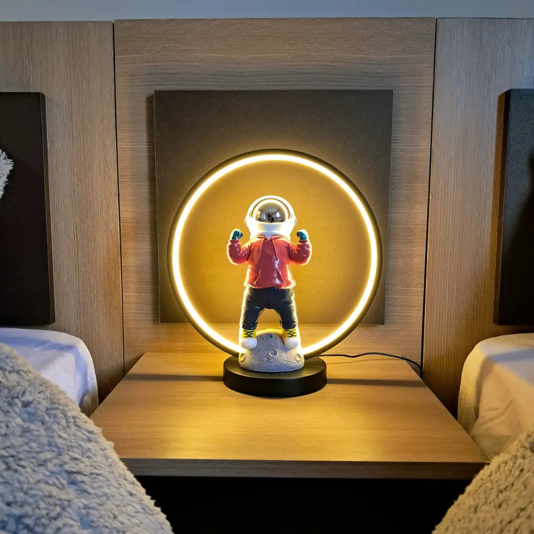 Resin Astronaut Figurines Table Lamp, Iron Base With USB Plug and Switch