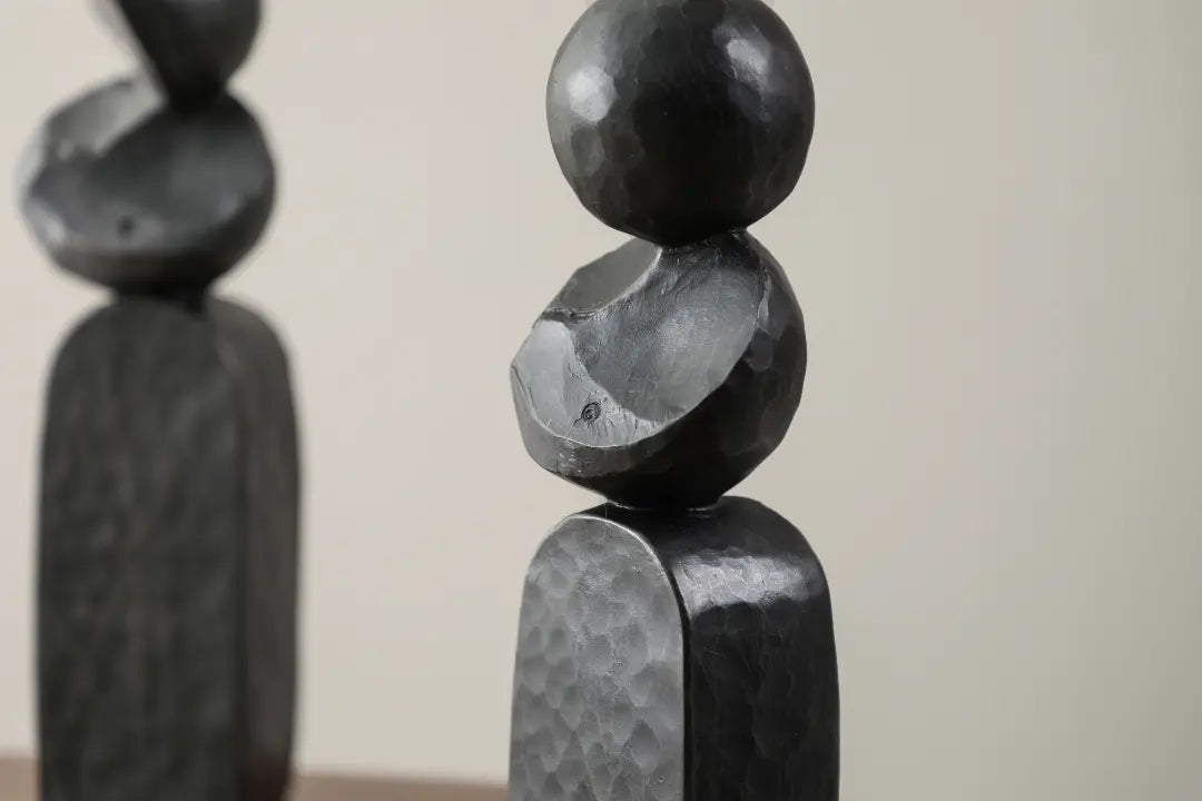 Ancient Style Abstract Endless Column – Resin Ornament for Home, Study, or Model Room Décor