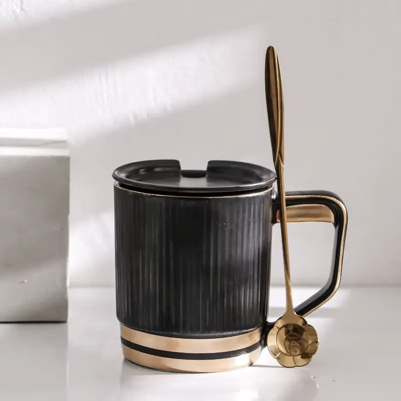 كوب سيراميك بحواف على الطراز الاسكندنافي بسعة كبيرة 350 مل