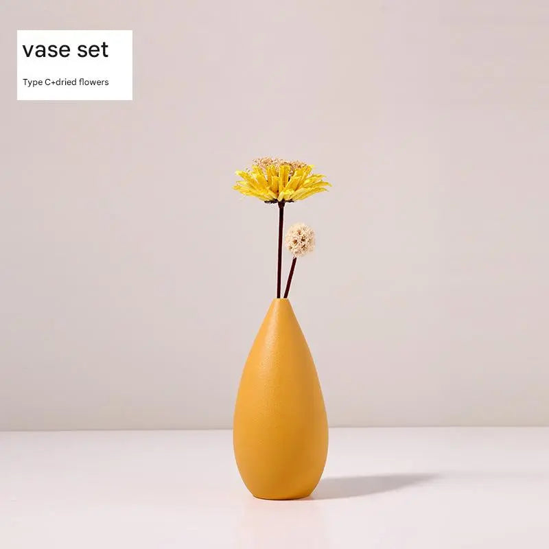 مزهرية سيراميك صغيرة من موراندي