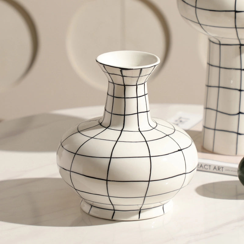 Hand-Painted Grid Vase – Geometric Line Design for Modern Interiors