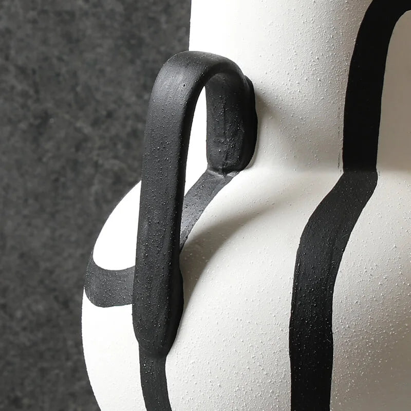 Hand-Painted Vase with Black Rim – Artistic Home Decoration