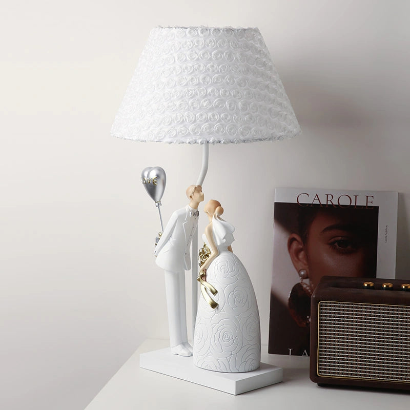 Balloon Couple Table Lamp