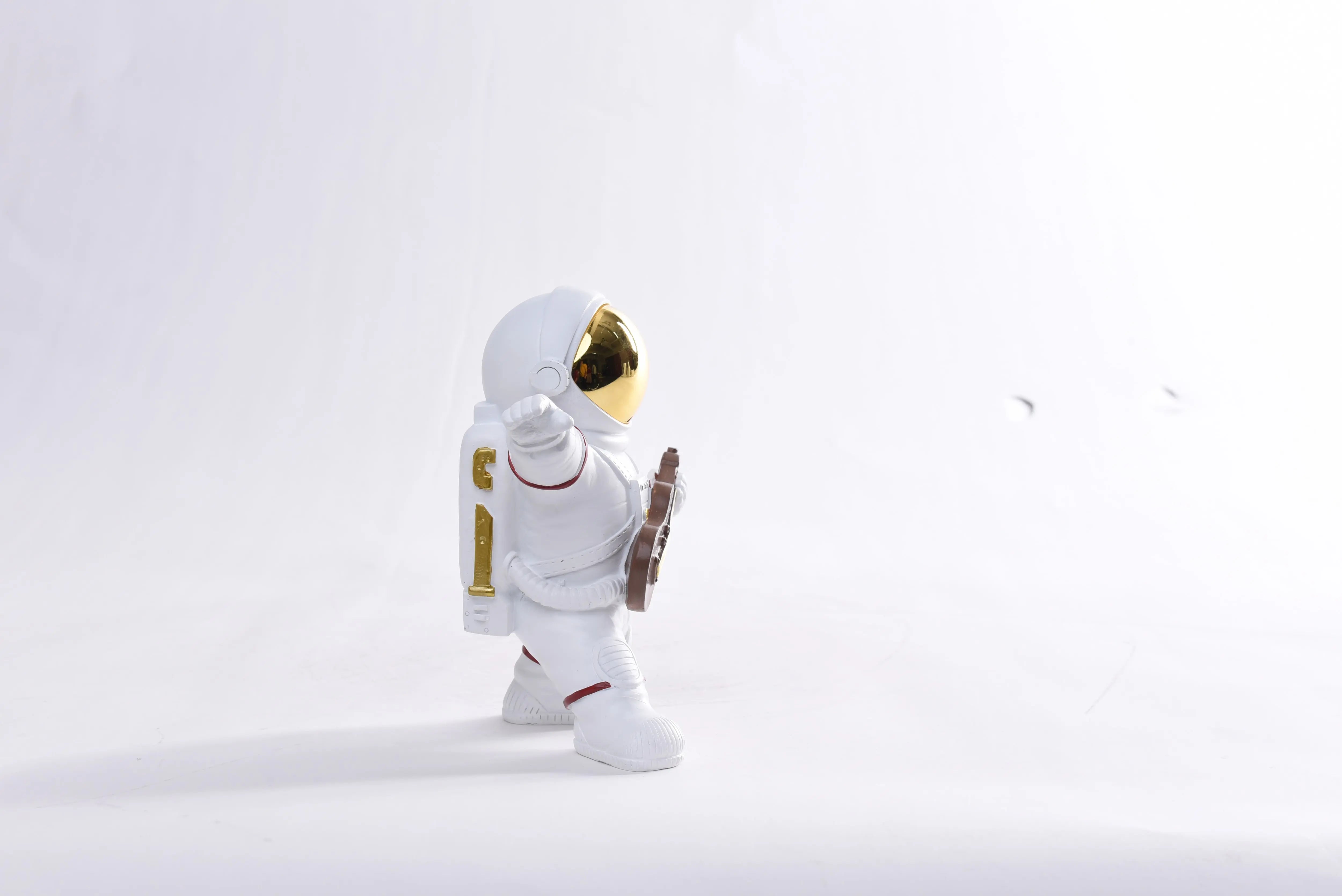 Astronaut Decoration Ornaments modern High-End Home Accessories