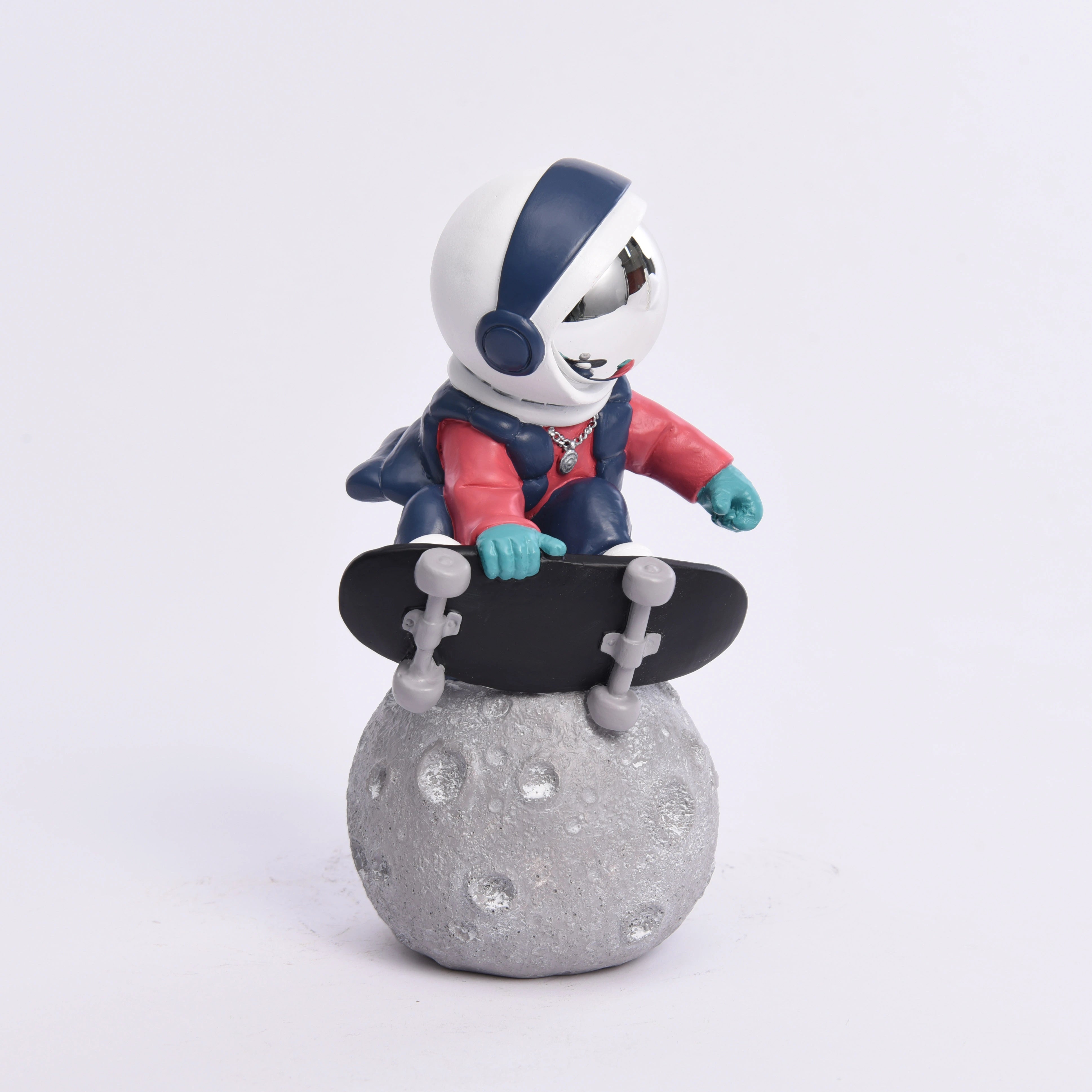 Skateboard Astronaut Figurines