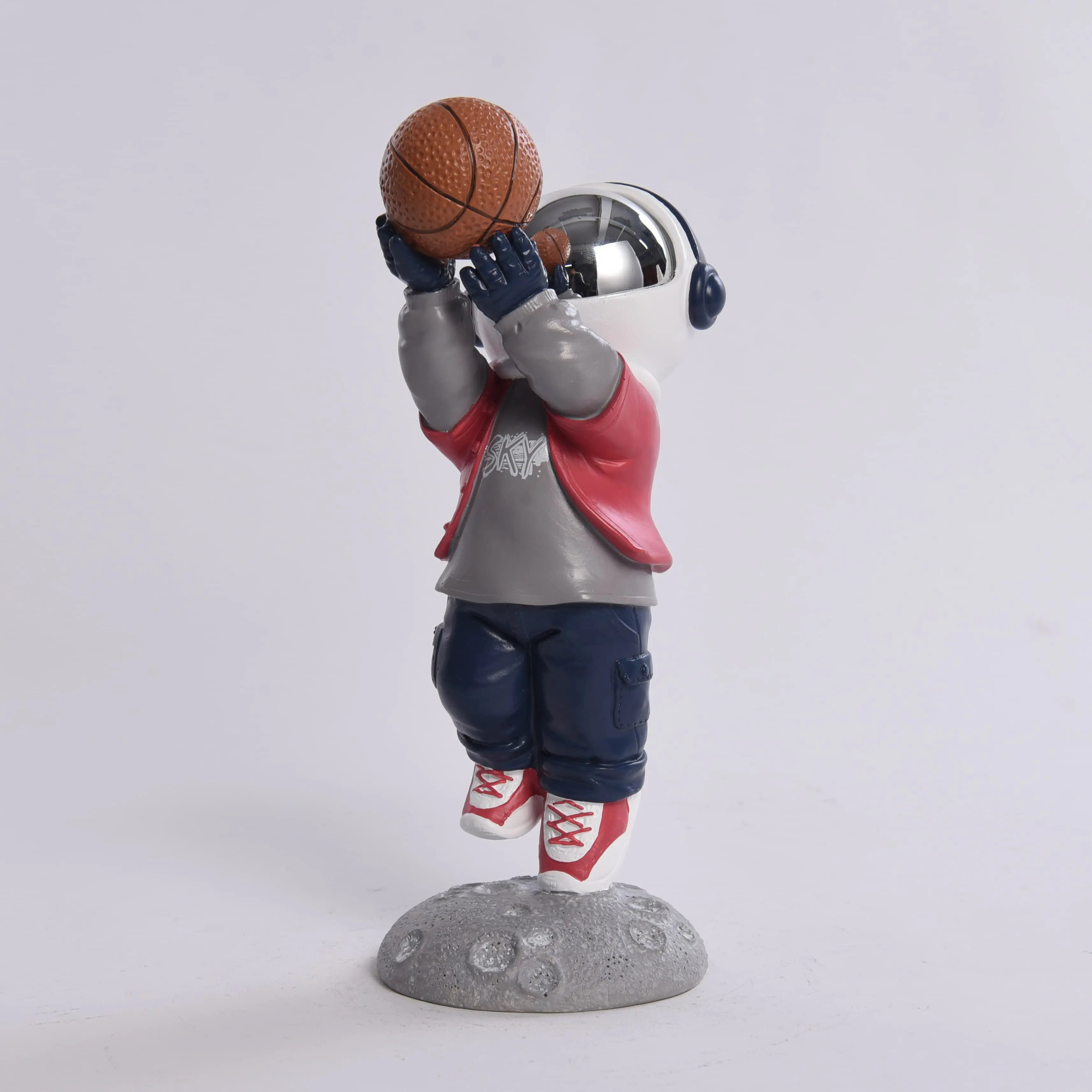 Basketball Astronaut Action Figure – Resin Spaceman Sculpture for Outer Space-Themed Decor