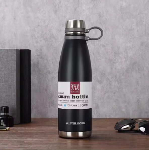 1100 ml outdoor portable sports kettle with hand rope 304 stainless steel vacuum insulation cup business office gift cup