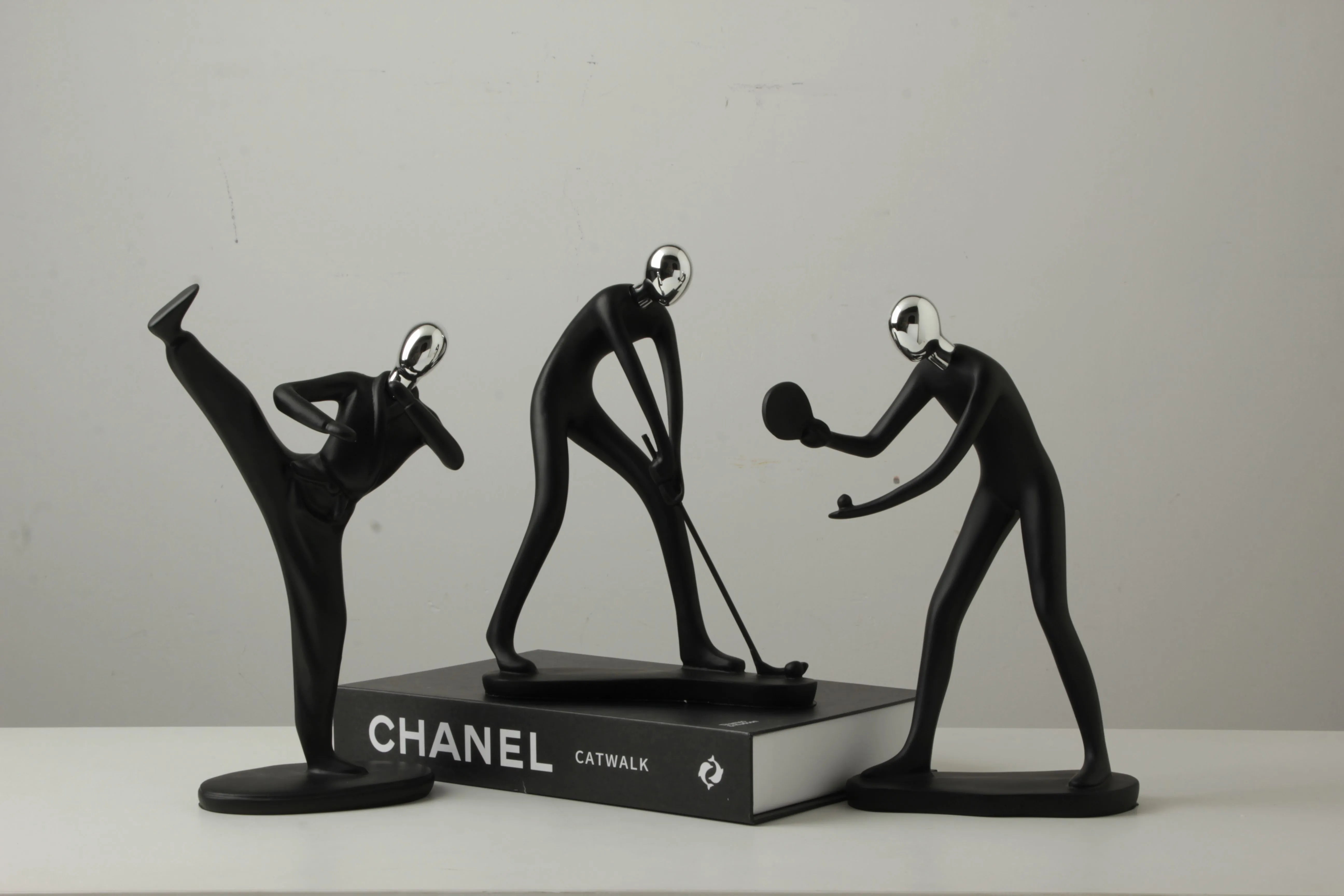 Modern Art Sportsman Figurines Resin