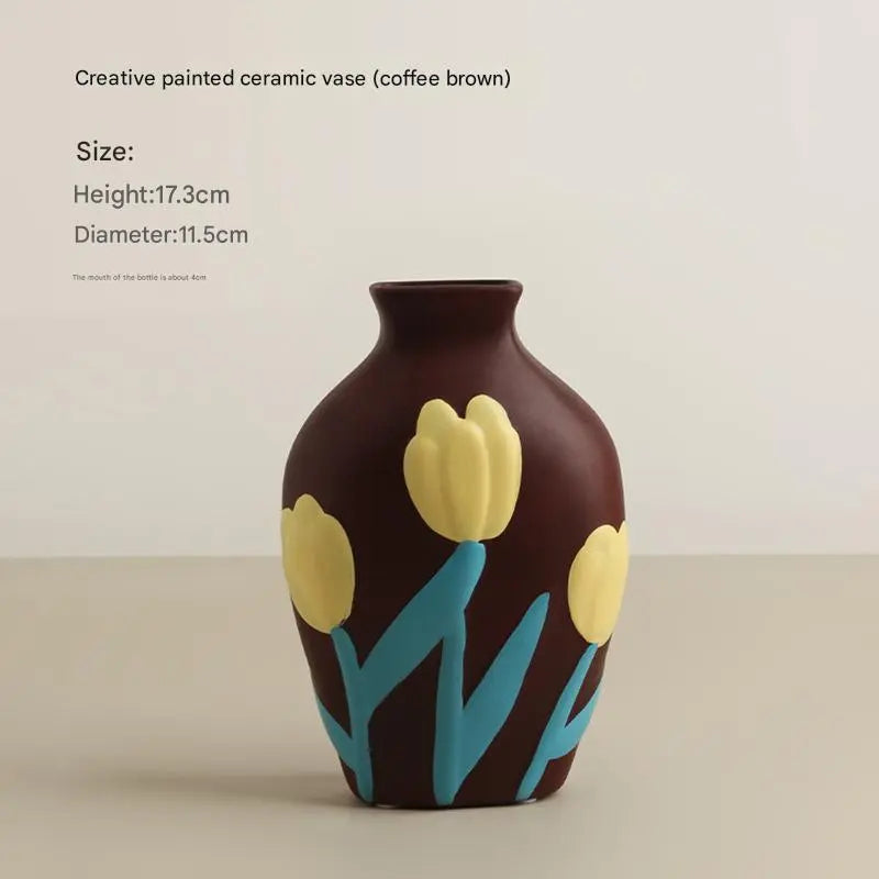 مزهرية زهرية مرسومة يدويا