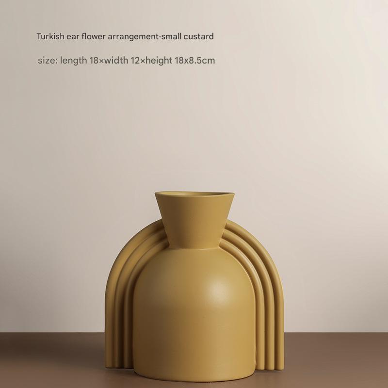 مزهرية زهور إبداعية على شكل آذان تركية