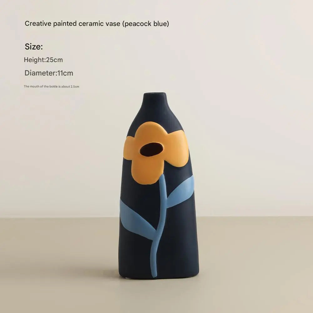 مزهرية زهرية مرسومة يدويا