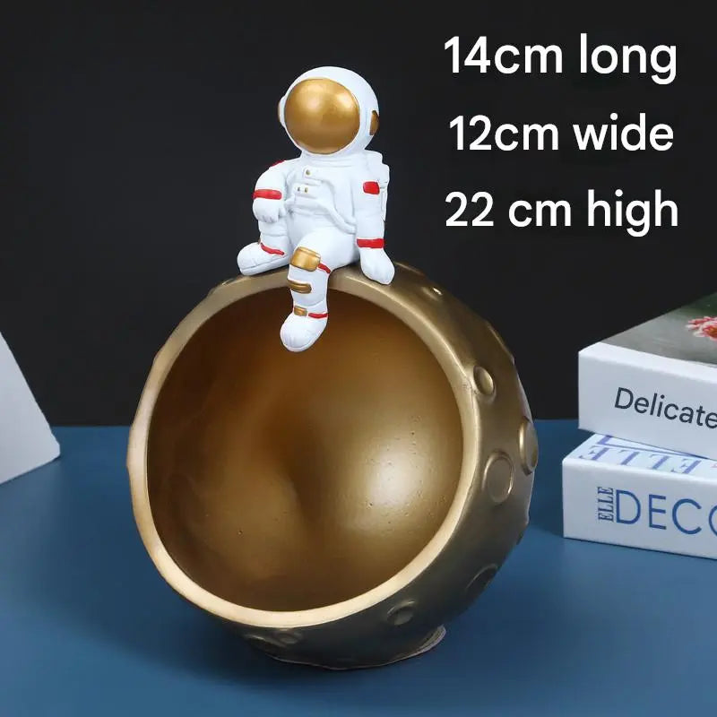 Astronaut Modern Resin crafts home office desk storage ornaments