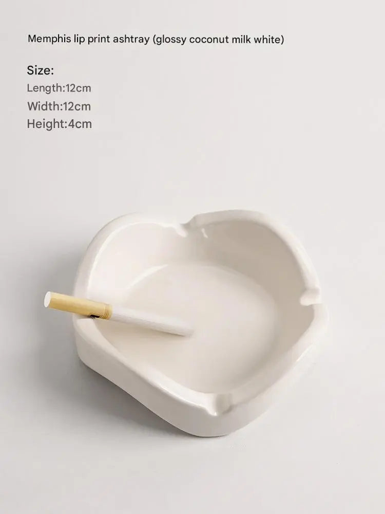 Luxury Ceramic Ashtray Ornaments Black and White