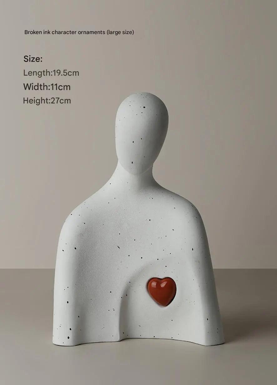 تماثيل لشخصيات الزوجين