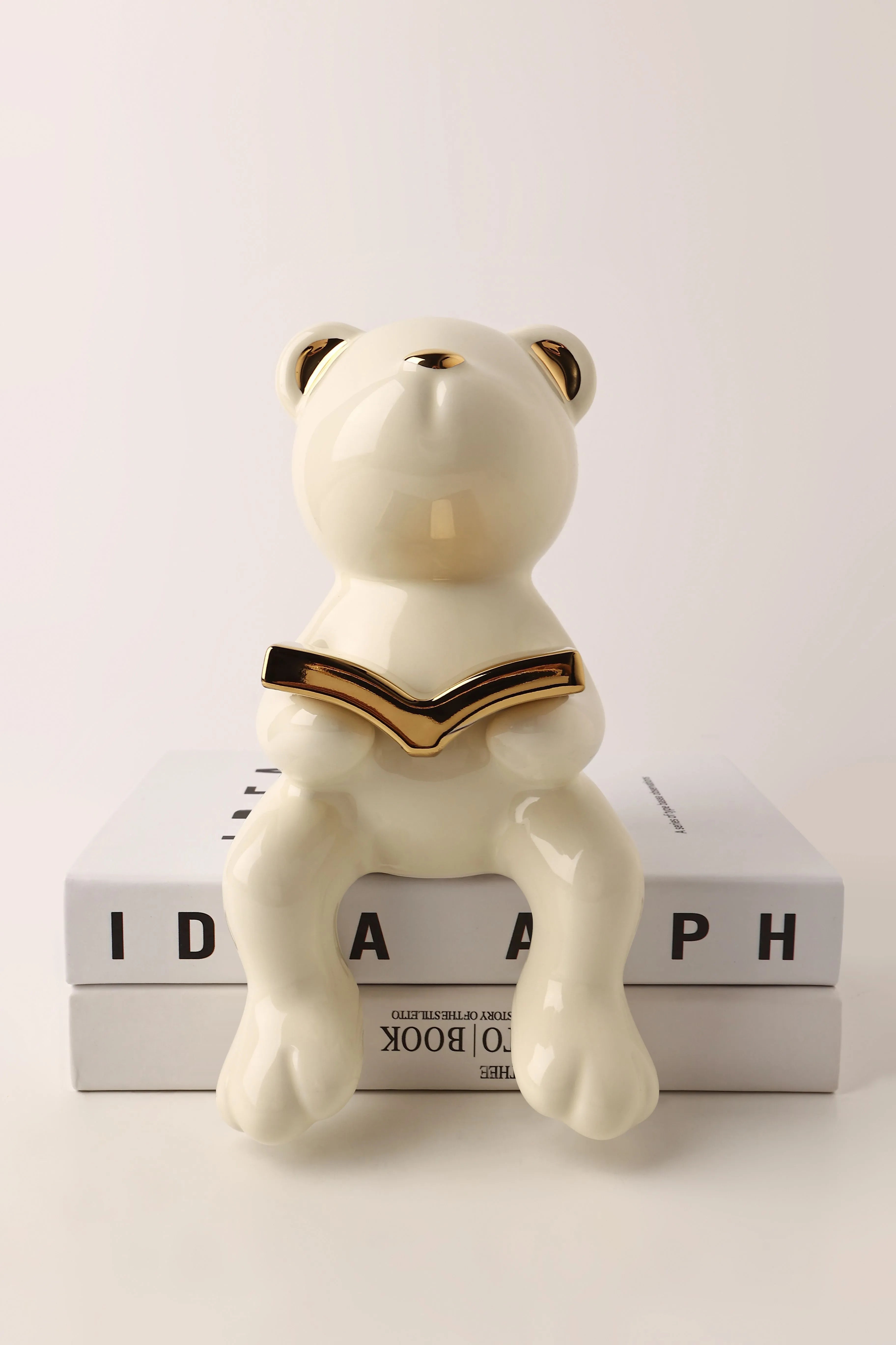 Playful Bear Lying Reader - Glossy Ambrosia Green