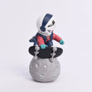 87CM Life-Size Skateboard Astronaut – Resin Spaceman Sculpture for Creative Indoor Decor