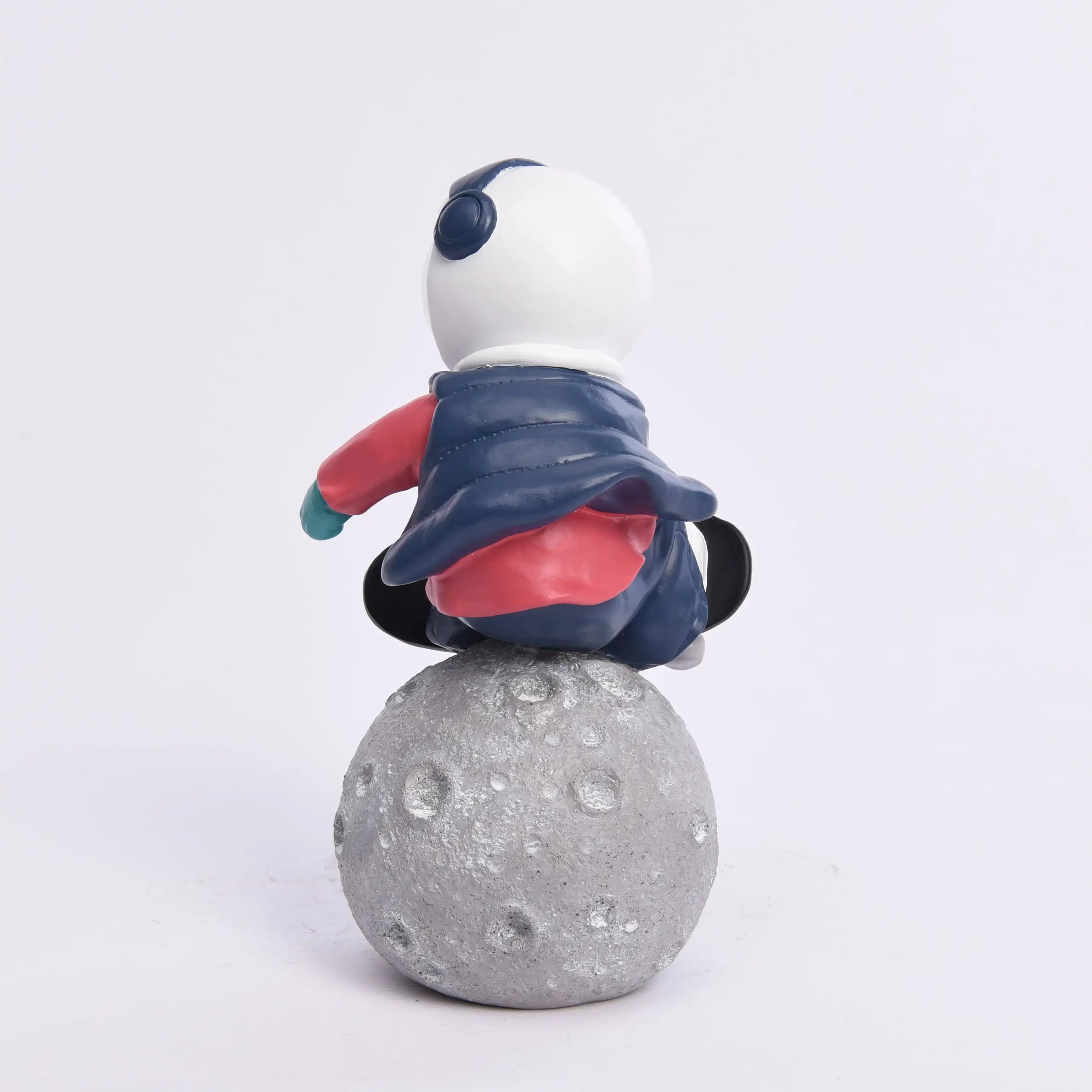 87CM Life-Size Skateboard Astronaut – Resin Spaceman Sculpture for Creative Indoor Decor